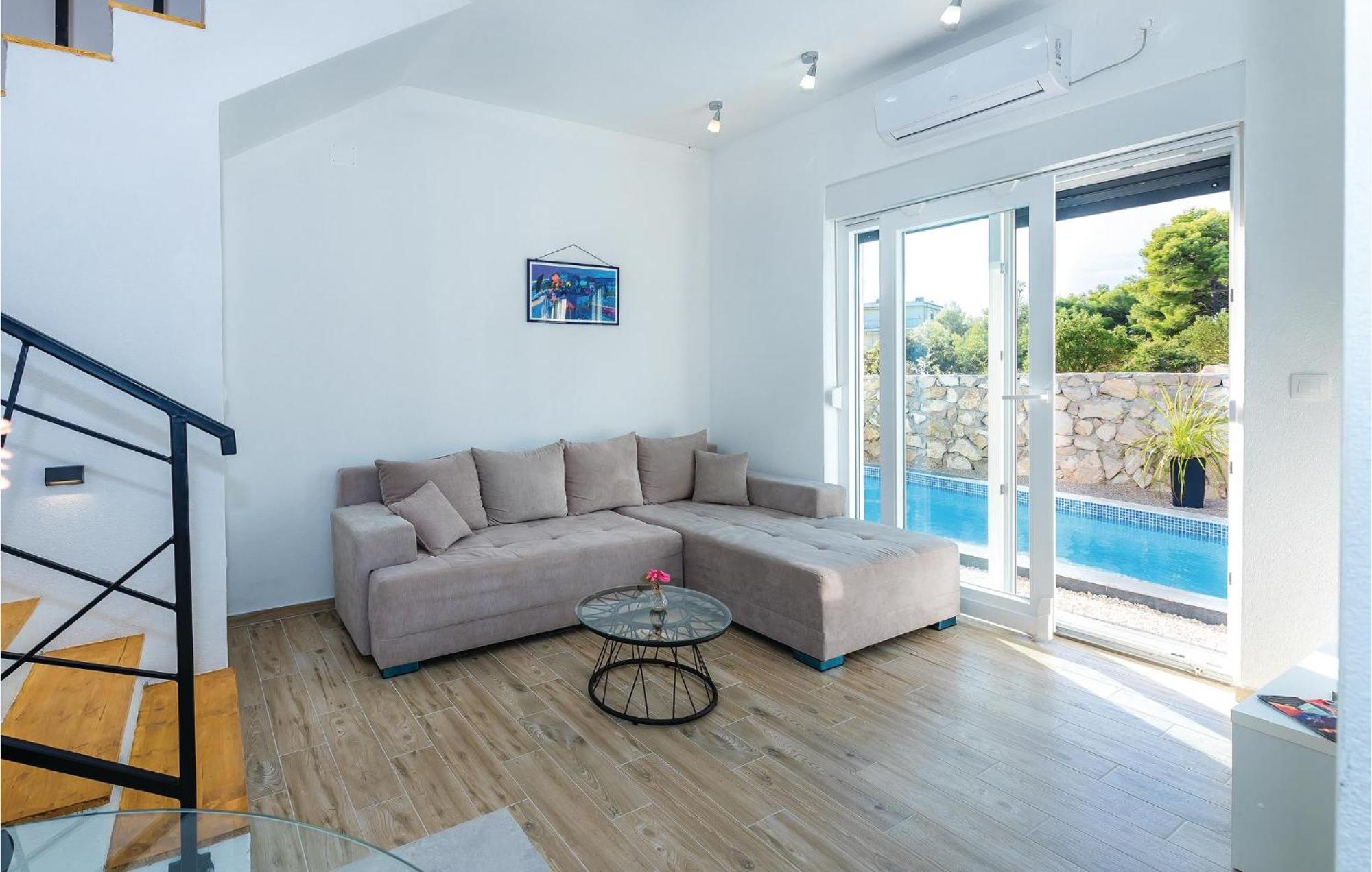 4 Bedroom Beautiful Home In Šibenik Exterior foto